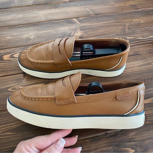 Cole Haan Nantucket Penny Loafer Genuine Leather Caramel Brown Classic Size 7.5 - Picture 3 of 10